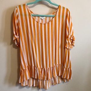 Umgee short sleeves blouse - Mustard - Size Small